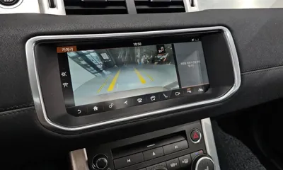Land Rover Range Rover Evoque 2017, 117788 км, за 7636.07 USD - фото 15