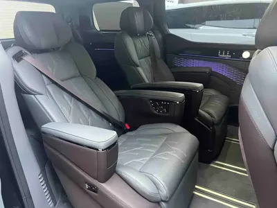 Zeekr 009 2026, 5000 км, за 55296.16 USD