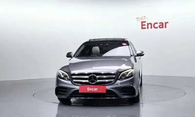 Mercedes-Benz E-Class 2017, 125957 км, за 14535.84 USD
