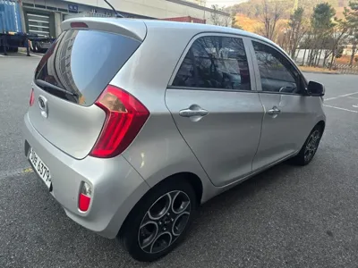 Kia Morning 2012, 118572 км, за 2180.38 USD