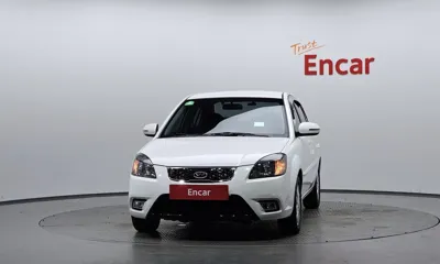 Kia Pride 2011, 69450 км, за 2953.92 USD