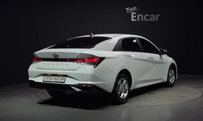 Hyundai Avante 2021, 91470 км, за 10358.31 USD