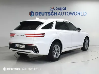 Genesis GV70 2023, 42739 км, за 24222.13 USD