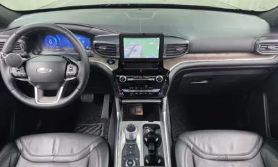 Ford Explorer 2022, 27241 км, за 25272.42 USD - фото 7