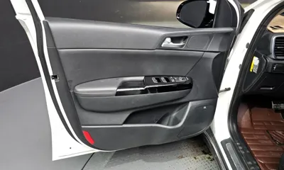 Kia Sportage 2016, 97086 км, за 7877.12 USD - фото 24