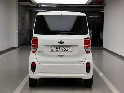 Kia Ray 2021, 114610 км, за 4163.42 USD