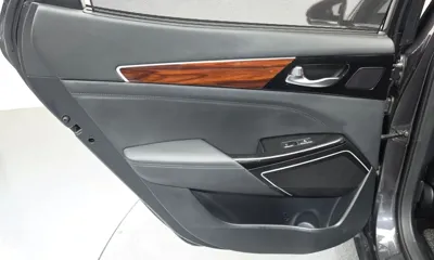 Kia K7 2016, 88919 км, за 8139.61 USD - фото 25