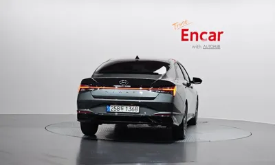 Hyundai Avante 2022, 33346 км, за 16083.86 USD