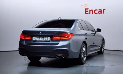 BMW 5-Series 2018, 153025 км, за 13154.42 USD