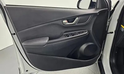 Hyundai Kona 2018, 34490 км, за 11009.78 USD - фото 24