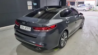 Kia K5 2017, 138673 км, за 7351.03 USD