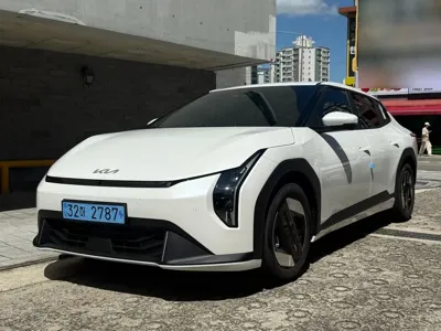 Kia EV4 2026, 986 км, за 17772.86 USD
