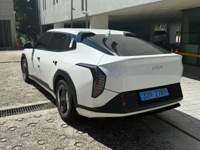 Kia EV4 2026, 986 км, за 17772.86 USD