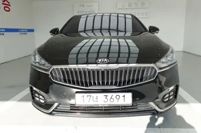 Kia K7 2017, 203709 км, за 5537.46 USD
