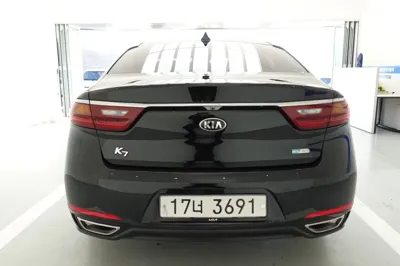 Kia K7 2017, 203709 км, за 5537.46 USD