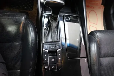 Kia K7 2017, 203709 км, за 5537.46 USD - фото 9