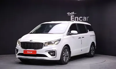 Kia Canival · 2019 год