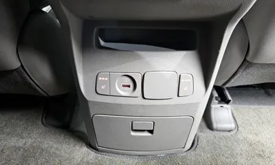 Kia Canival 2019, 128637 км, за 8145.69 USD - фото 18
