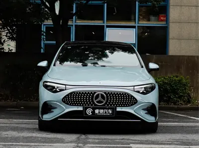 Mercedes-Benz 奔驰CLA新能源 2025, 5000 км, за 33554.85 USD