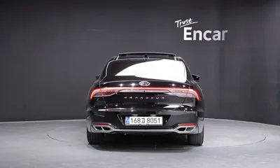 Hyundai Grandeur 2020, 45943 км, за 17127.04 USD