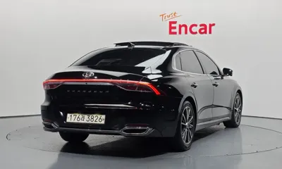 Hyundai Grandeur 2020, 155269 км, за 10245.91 USD