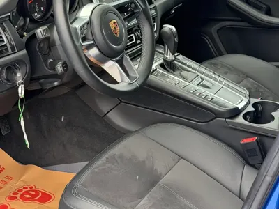 Porsche Macan 2020, 90000 км, за 24719.94 USD - фото 12