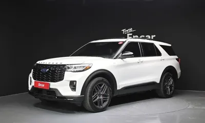 Ford Explorer · 2025 год