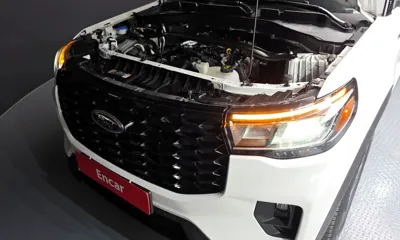 Ford Explorer 2025, 8976 км, за 34687.81 USD - фото 6