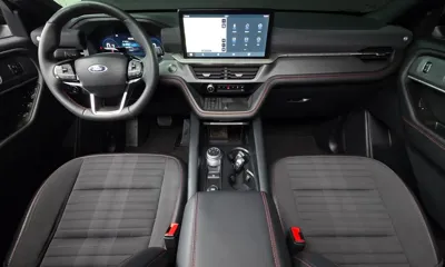 Ford Explorer 2025, 8976 км, за 34687.81 USD - фото 7