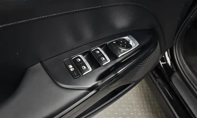 Kia K5 2022, 43752 км, за 11311.18 USD - фото 17