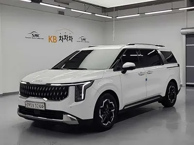 Kia Canival 2024, 223000 км, за 15953.63 USD