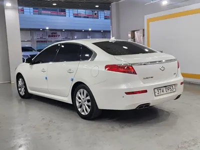 Renault-KoreaSamsung SM7 2016, 171181 км, за 3170.91 USD