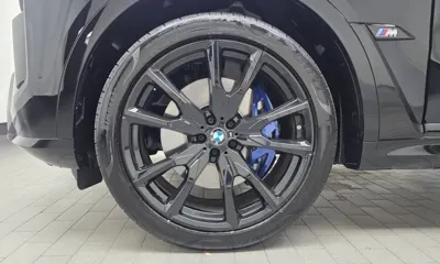 BMW X7 2025, 17084 км, за 95772.61 USD