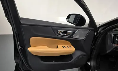 Volvo V60 2023, 42757 км, за 28277.96 USD - фото 24