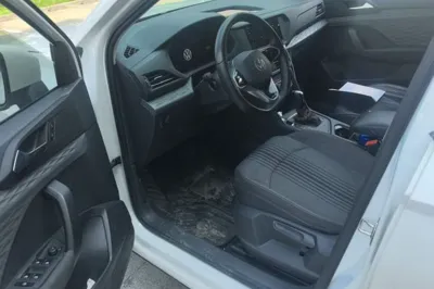 Volkswagen Tharu 2022, 75400 км, за 13487 USD - фото 19