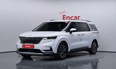 Kia Canival · 2023 год
