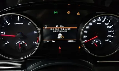 Kia Canival 2023, 53379 км, за 17232.31 USD - фото 8