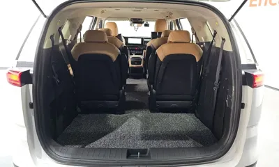 Kia Canival 2023, 53379 км, за 17232.31 USD - фото 20
