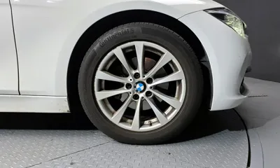 BMW 3-Series 2018, 214072 км, за 7595.19 USD