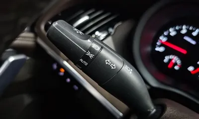 Kia Stinger 2018, 147753 км, за 8599.35 USD - фото 29