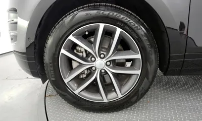 Land Rover Range Rover Evoque 2024, 10124 км, за 33954.41 USD