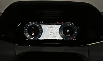 Land Rover Range Rover Evoque 2024, 10124 км, за 33954.41 USD - фото 8