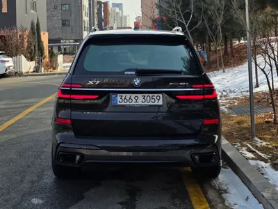 BMW X7 2026, 4000 км, за 110279.64 USD