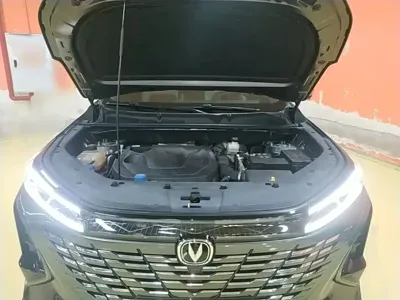 Changan 长安CS75PLUS 2023, 17000 км, за 10279.64 USD - фото 16