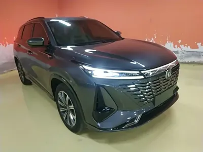 Changan 长安CS75PLUS 2023, 17000 км, за 10279.64 USD - фото 22