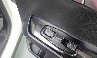 KG_Mobility_Ssangyong Torres 2023, 37556 км, за 14506.91 USD - фото 30