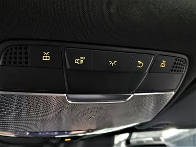 Mercedes-Benz GLC-Class 2017, 202709 км, за 15097.81 USD - фото 13