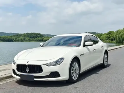 Maserati Ghibli 2016, 120000 км, за 14684.82 USD