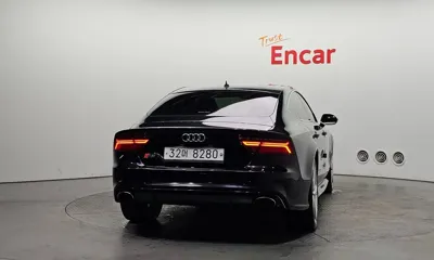 Audi RS7 2014, 184653 км, за 17001.44 USD