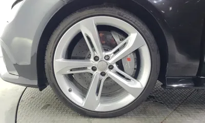 Audi RS7 2014, 184653 км, за 17001.44 USD